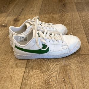 Nike Blazer Low Youth Size 4.5Y